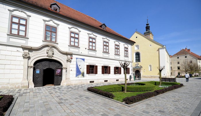 Herzer Palace
